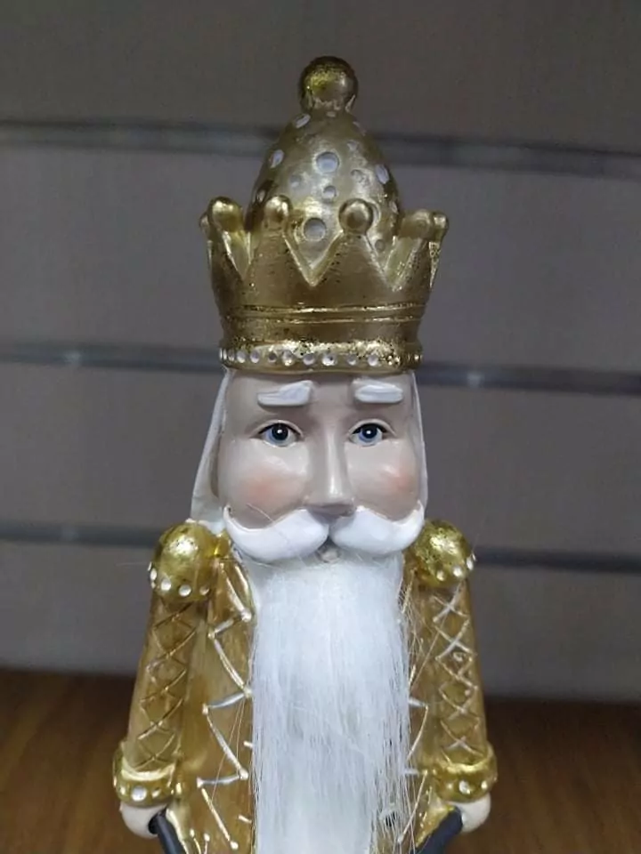 x Luskáčik - zlatý