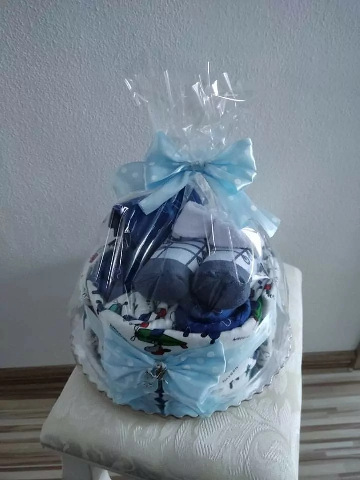 Plienková torta z látkových plienok - modrá