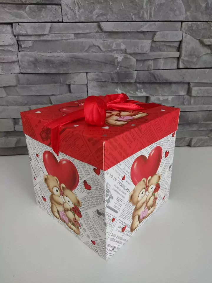 Darčeková krabička - so zamilovanými macíkmi 1