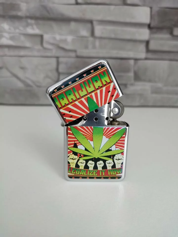 Benzínový zapaľovač - Marijuan