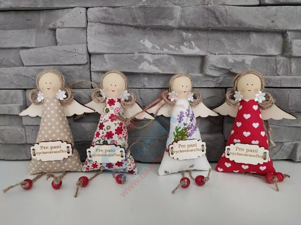 Levanduľová anjelka pre pani vychovávateľku