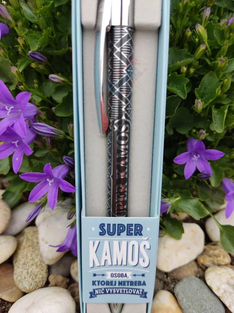 Pero s nápisom: Super kamoš