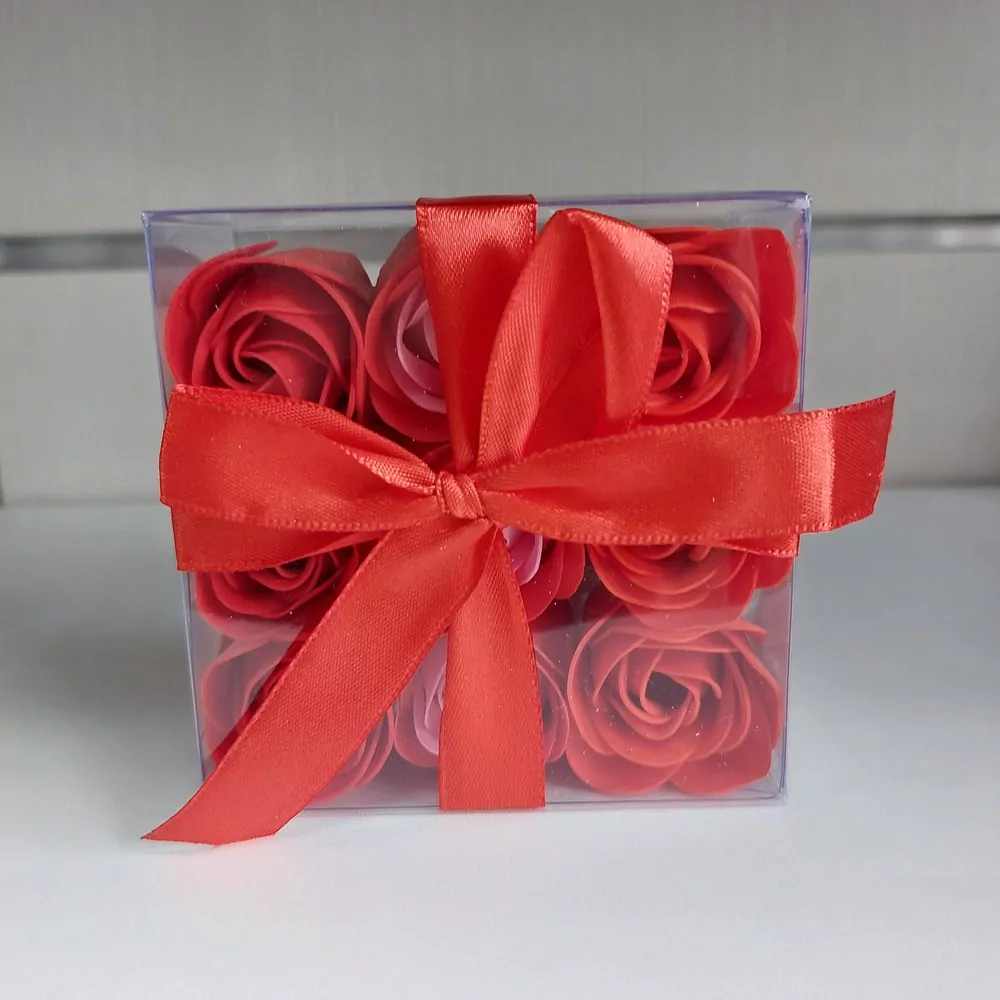 Mydlové ružičky v krabičke so stuhou