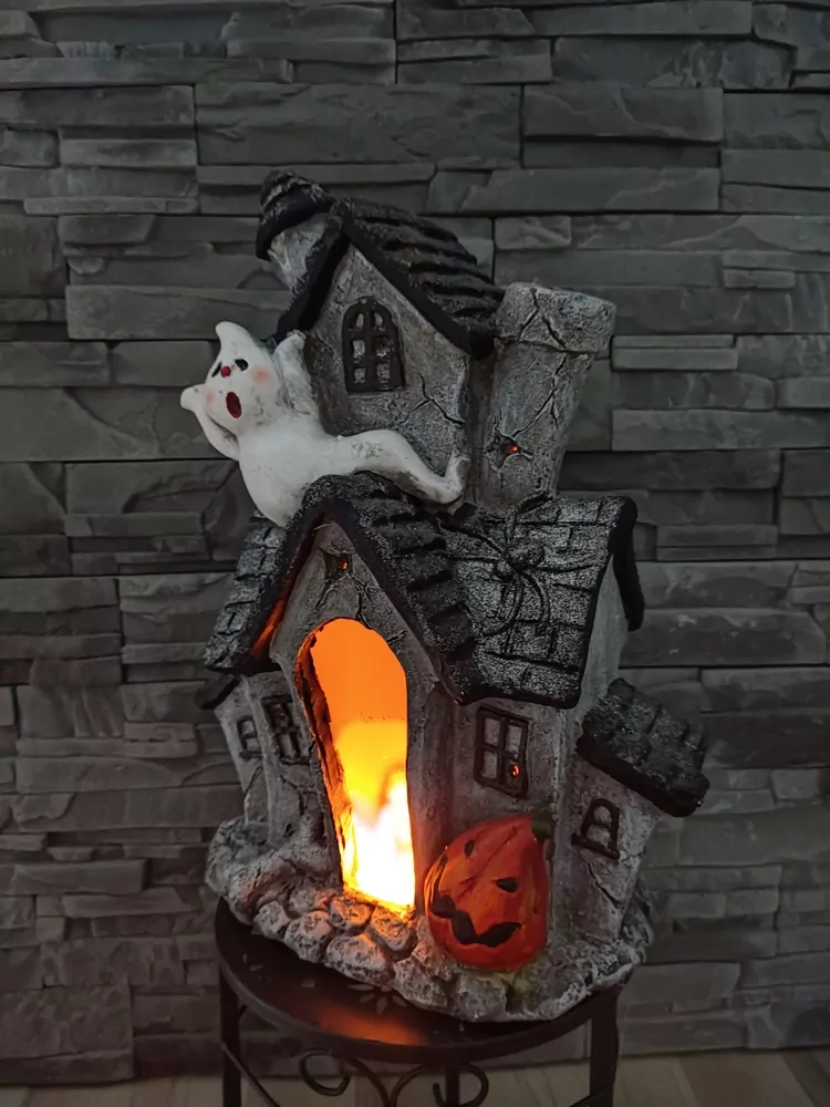 LED haloweensky dom