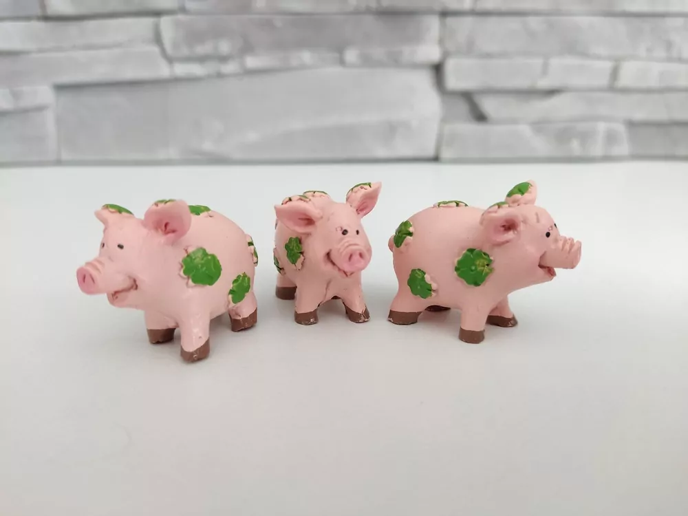  Mini prasiatko so štvorlístkami - 4cm