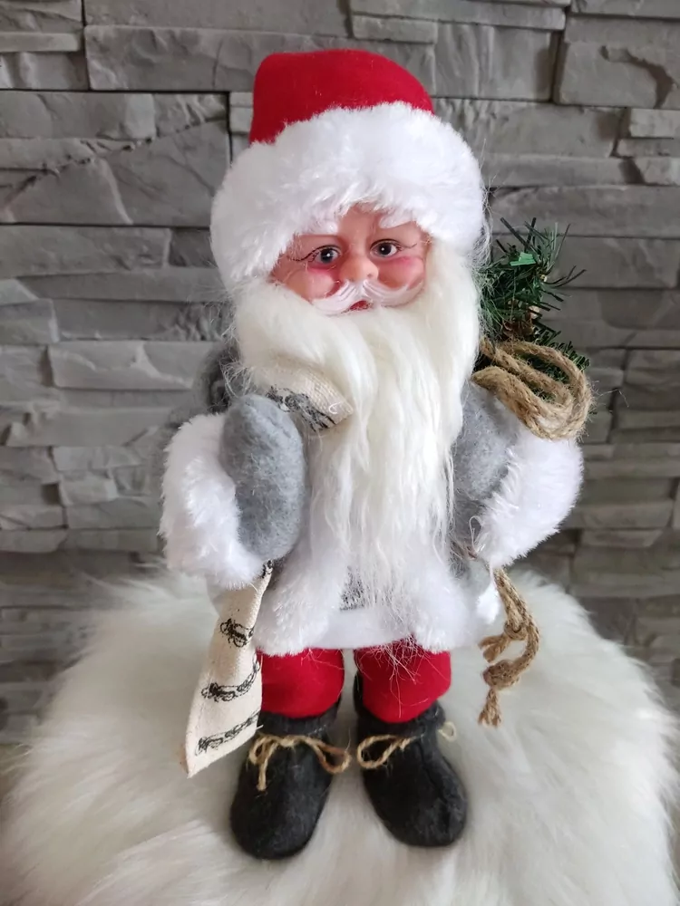 xTancujúci Mikuláš s melódiou