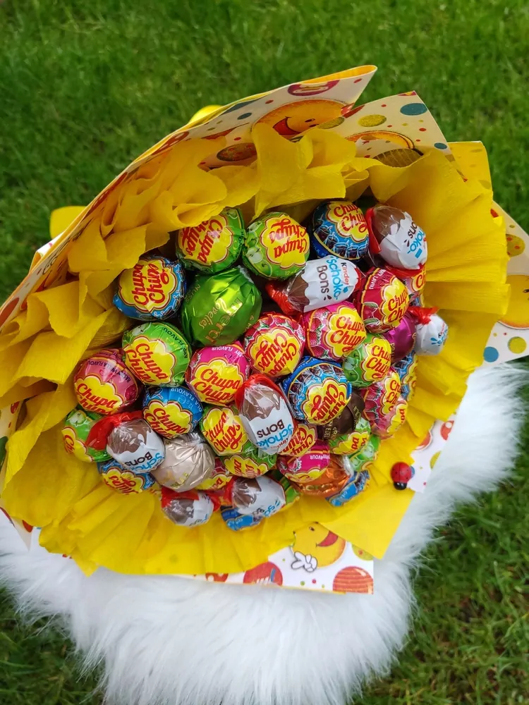 Sladká kytička - lízanky, choco bons + merci