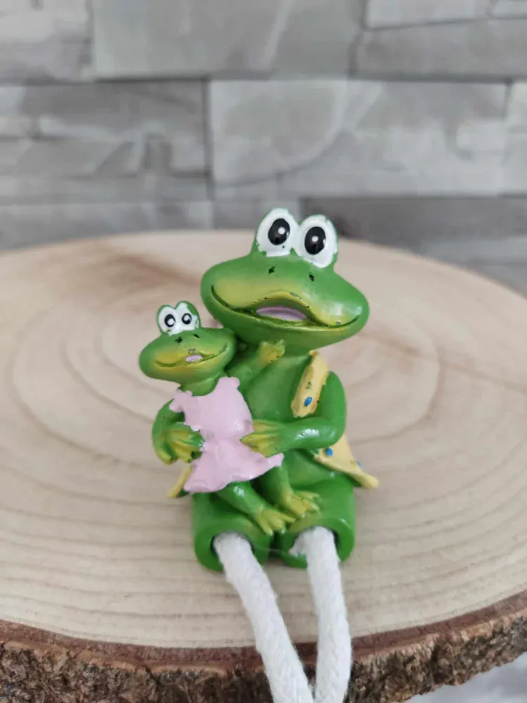 Žabka so žabiatkom