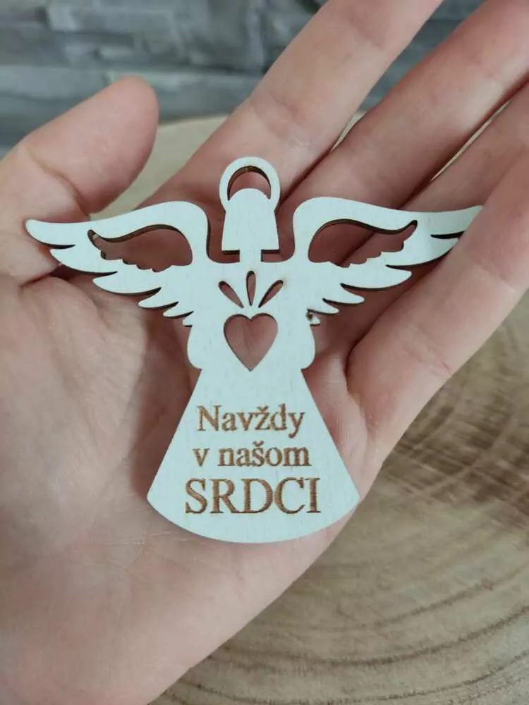 Drevený anjelik