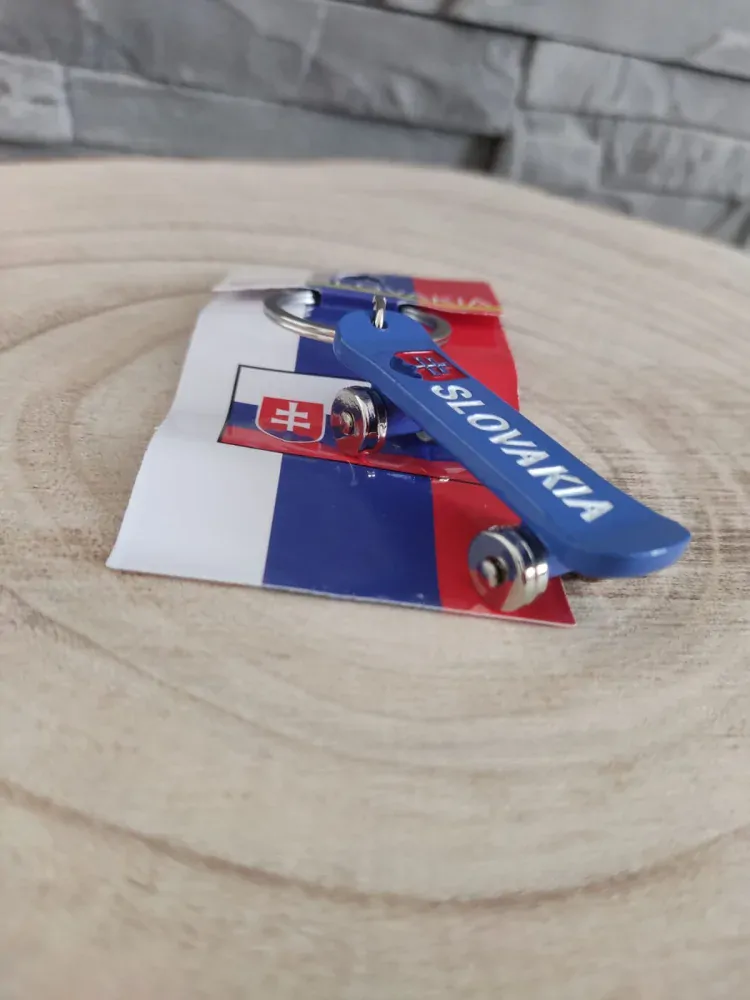 Kľúčenka Slovakia - skateboard