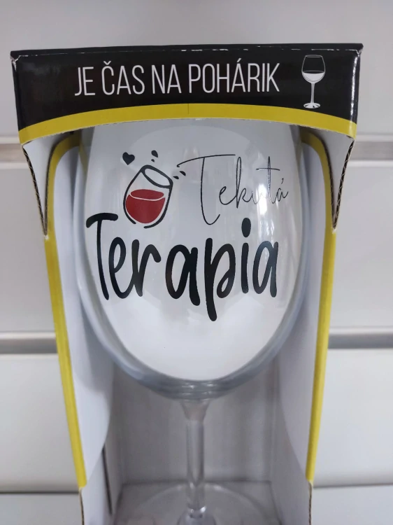 Pohár na víno Tekutá terapia