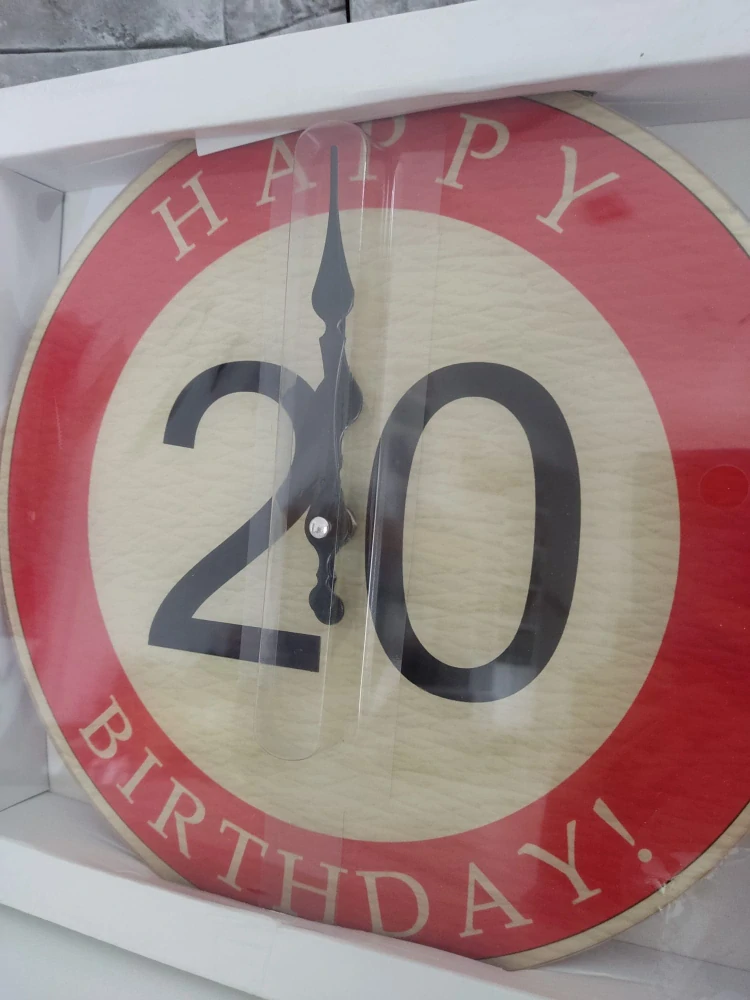 Nástenné hodiny 20
