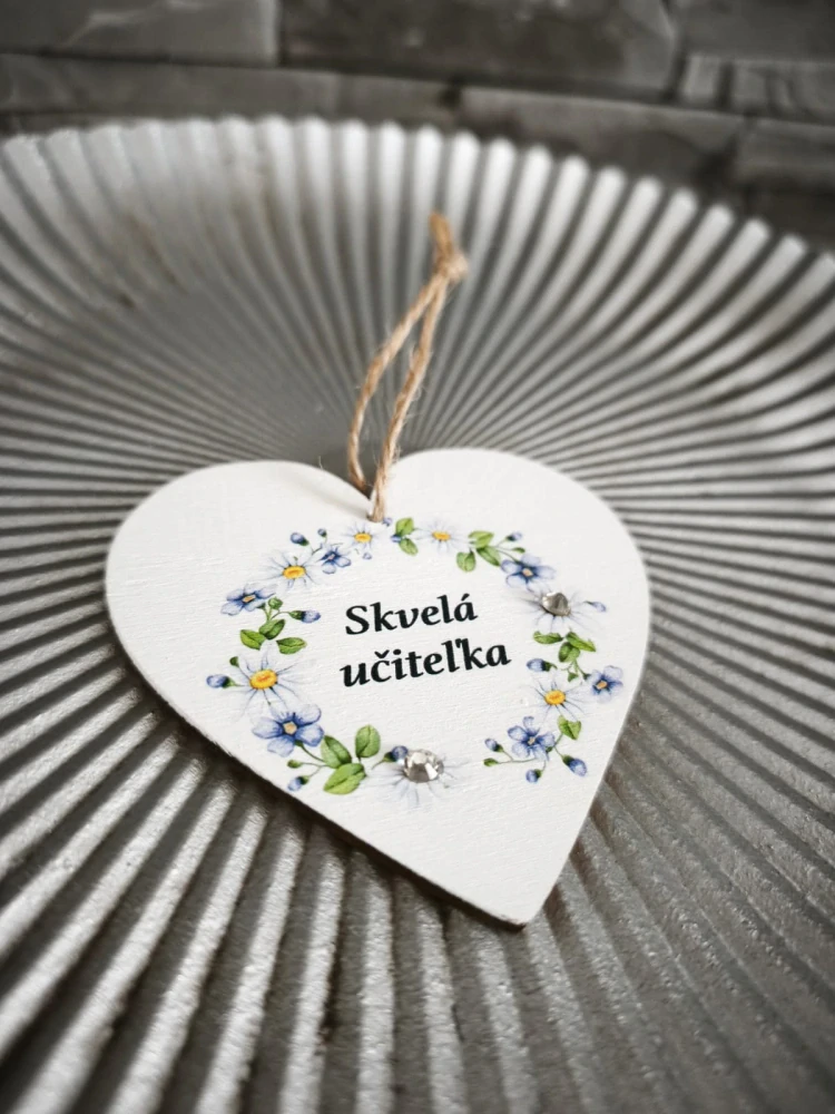 ---🌸 Drevená tabuľka / magnetka „Skvelá učiteľka“