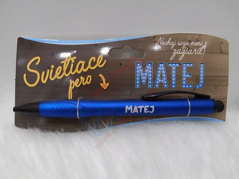Svietiace pero Matej