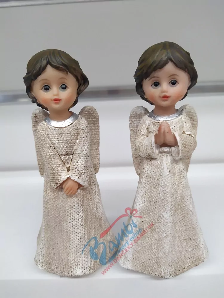 Anjelik hnedej farby menší