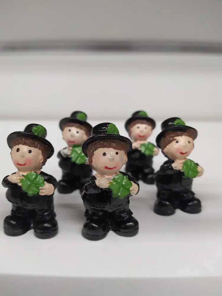 Dekorácia Kominárik menši 