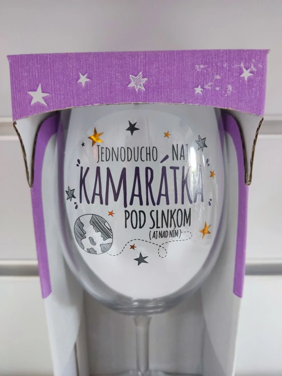 Pohár na víno- Naj kamarátke