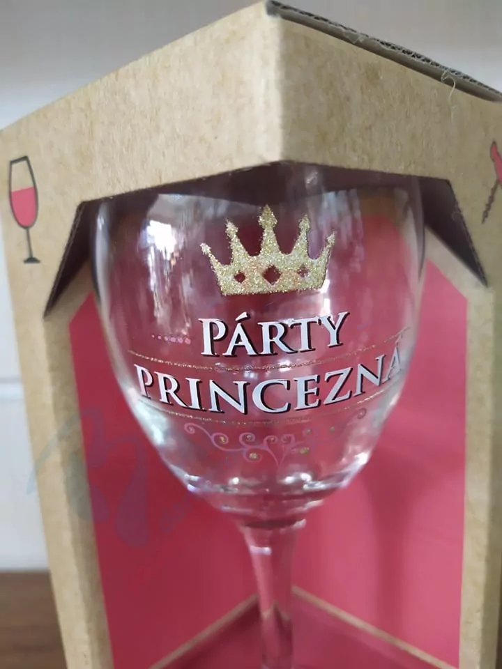 Pohár na víno Párty princezná