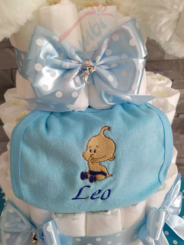 Plienková torta maxi modrá s vyšívaným podbradníčkom