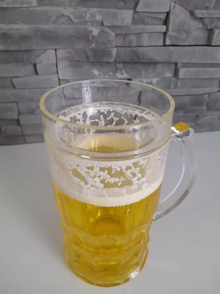 Chladiaci pohár na pivo