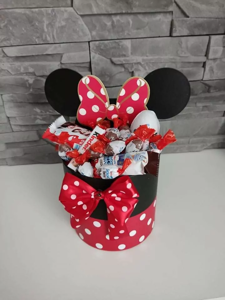 Kinder Minnie box
