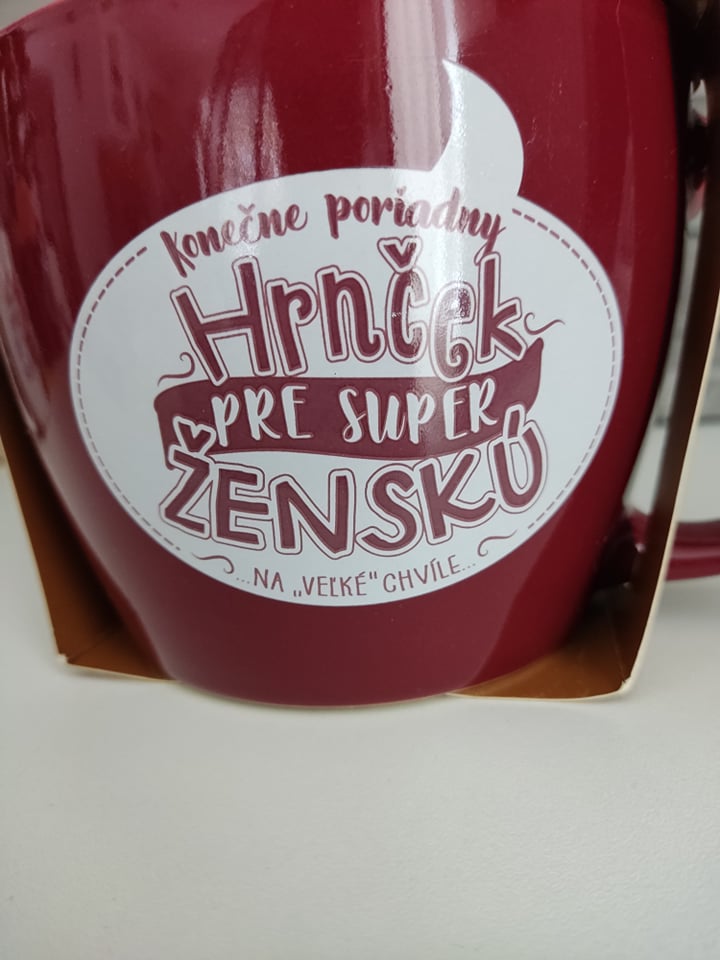 Megahrnček Konečne poriadny hrnček pre super ženskú