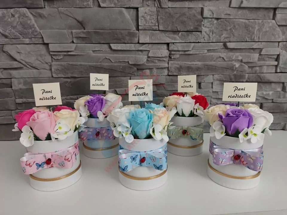 Mydlový box- Pani učiteľke- červený