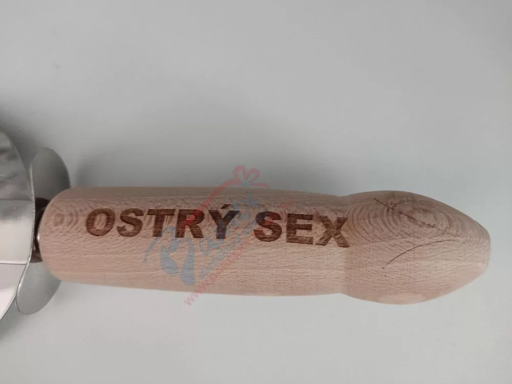 Nôž na pizzu- OSTRÝ SEX
