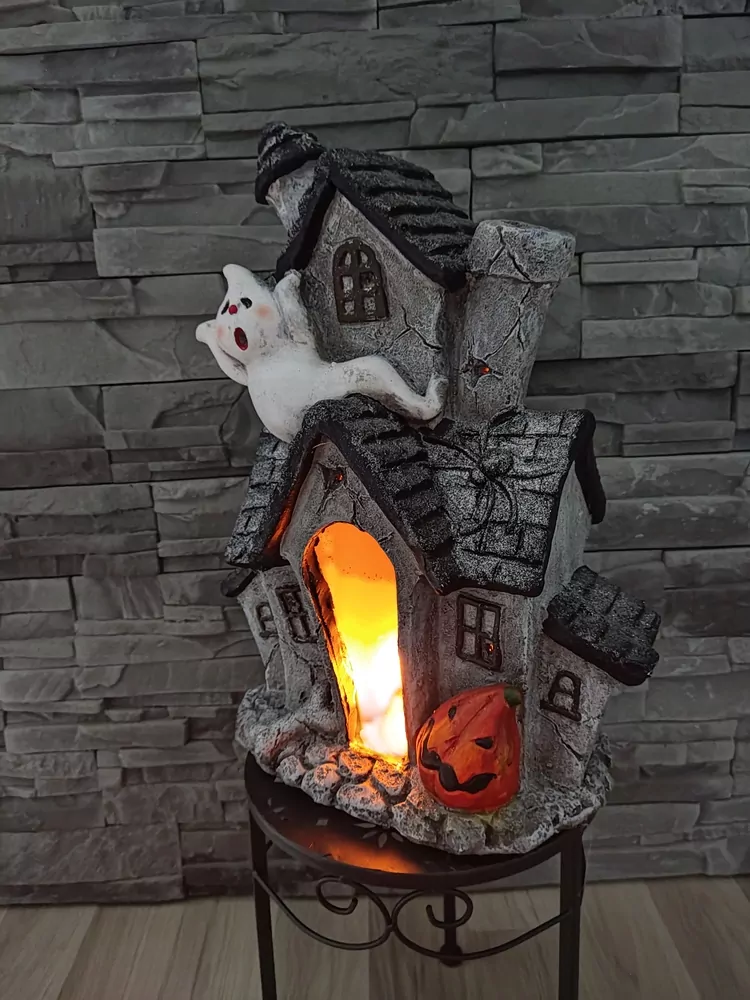 LED haloweensky dom