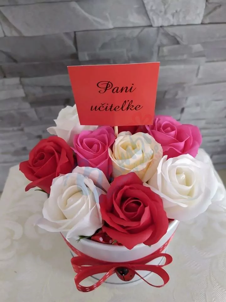 Mydlový flower box mix 9 Pani učiteľke