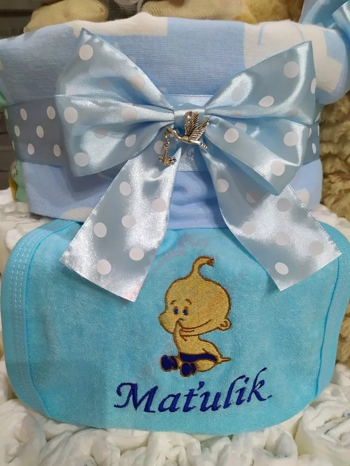 Maxi plienková torta s látkovými plienkami