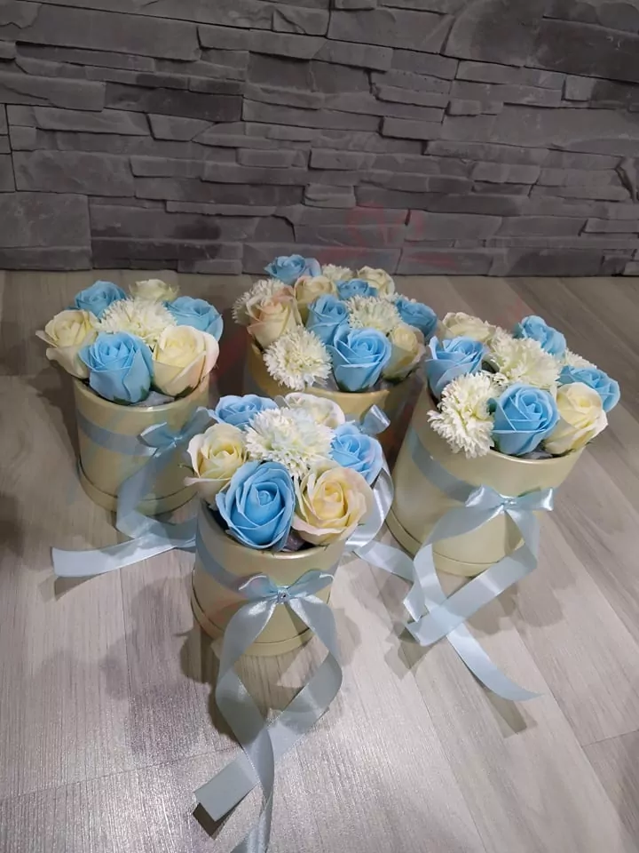 Mydlový box modro-žltý 7