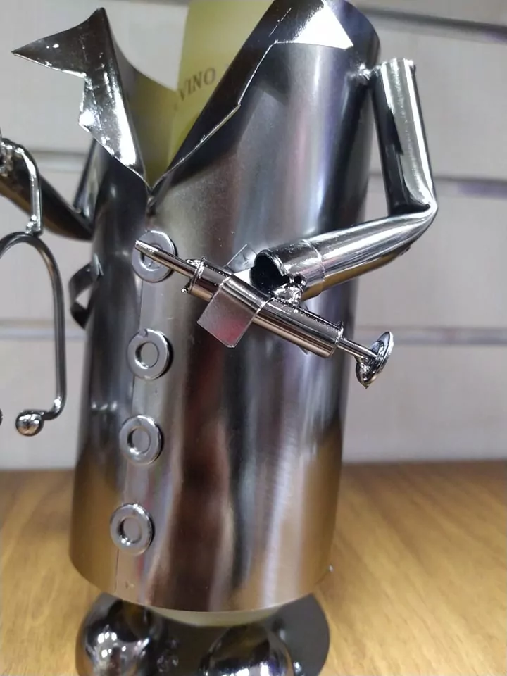 Stojan na víno - Doktorka