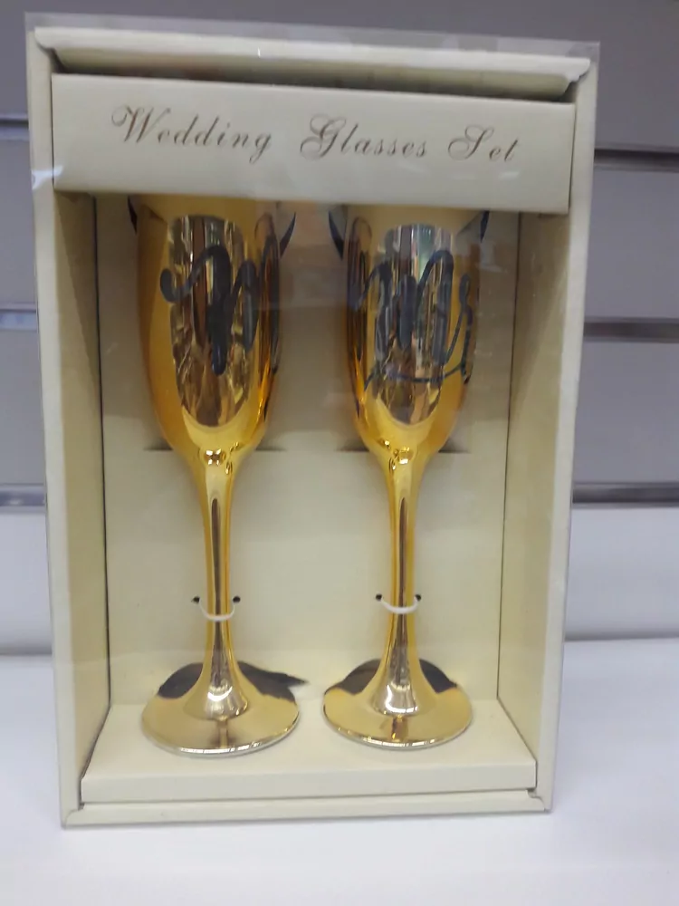 Poháre na víno MR.,MRS. zlaté