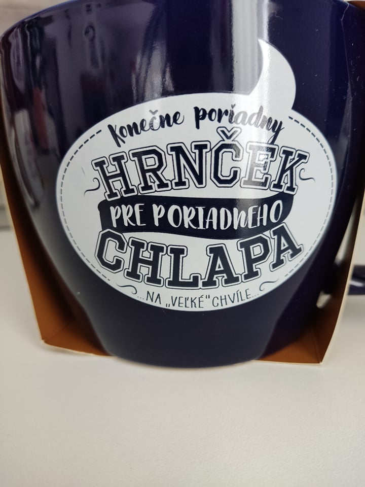 Megahrnček Konečne poriadny hrnček pre poriadneho Chlapa