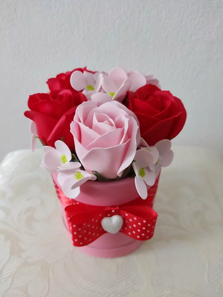 Flowers box - Mix PINK