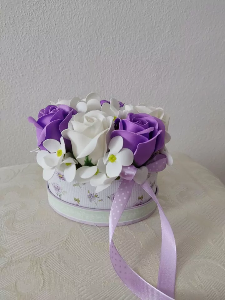 Flowers box - Biely