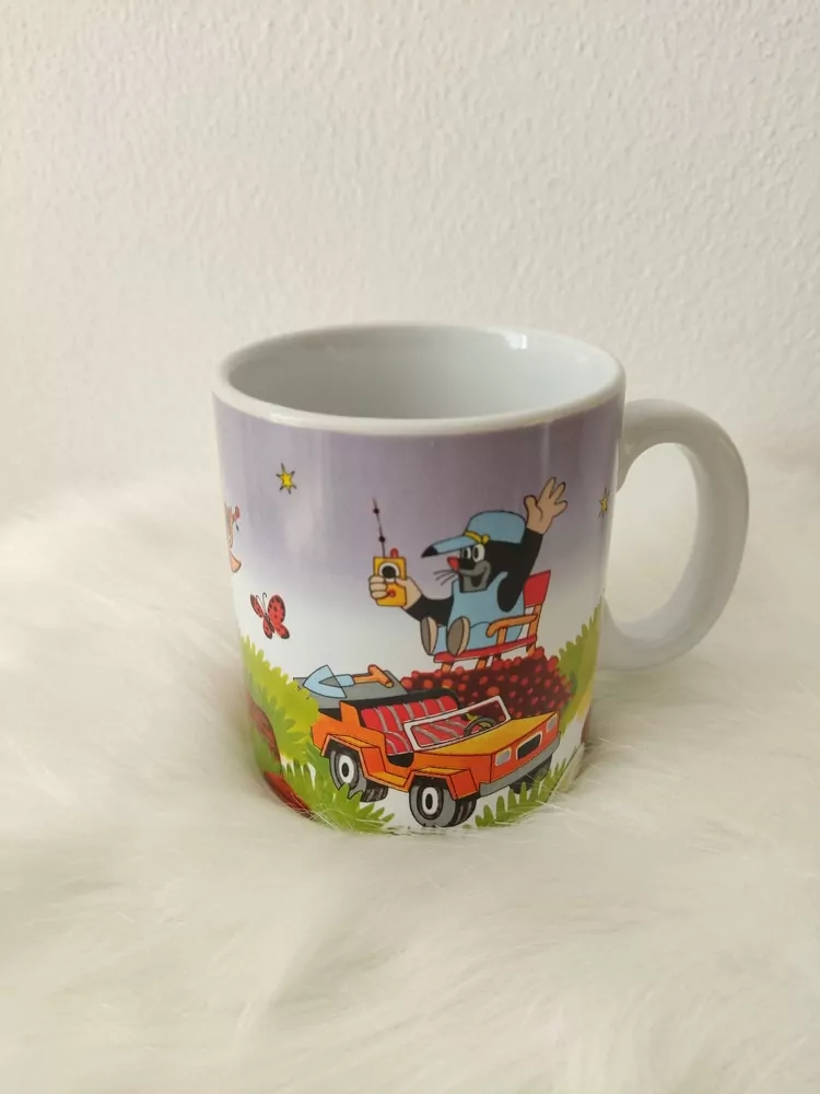 Hrnček Krtko a autíčko
