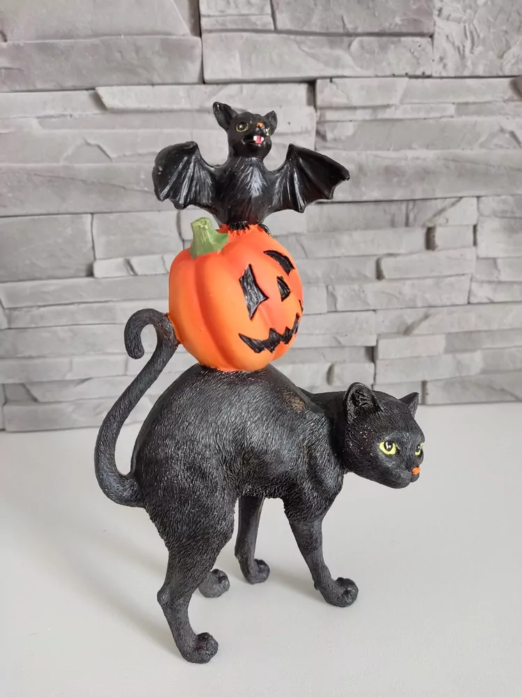 Haloweenska figúrka - mačka a kamaráti