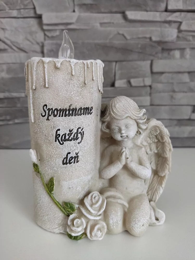 xAnjel - solárny: Spomíname každý deň