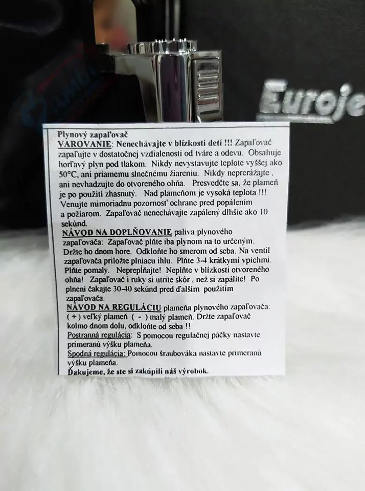 Trojtryskový zapaľovač