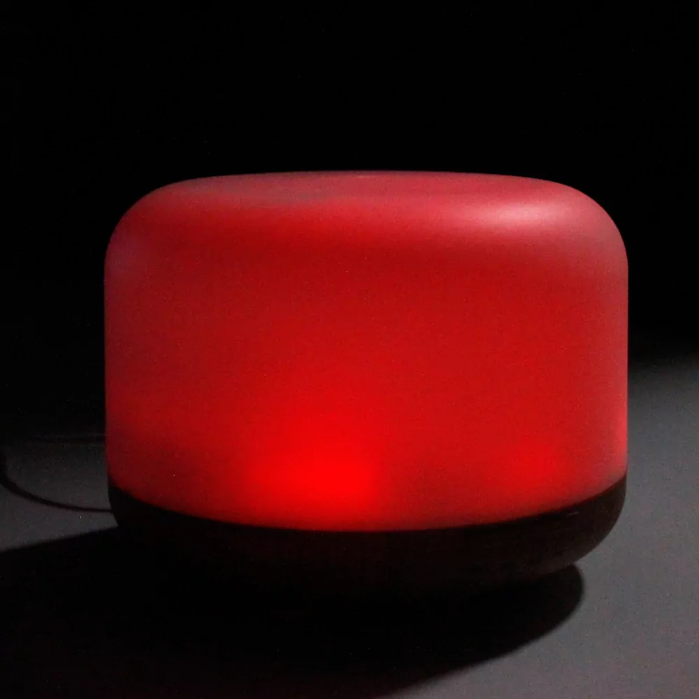 Aroma difúzor klasik s LED meniacimi farbami