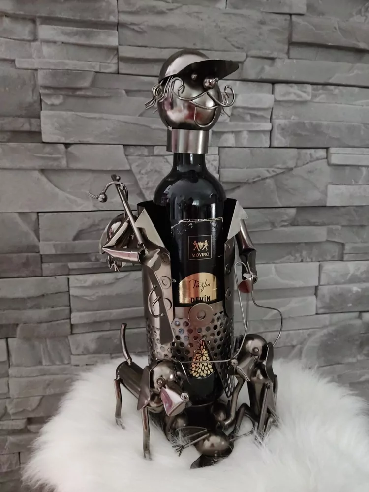 Dekorácia - poľovník - stojan na fľašu