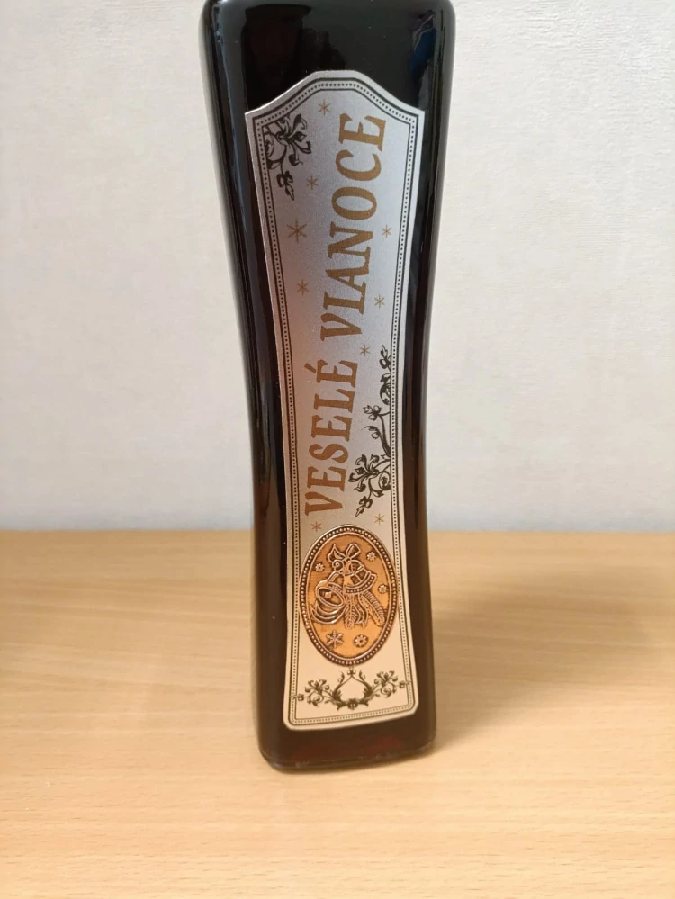 Vínko Veselé Vianoce hranaté