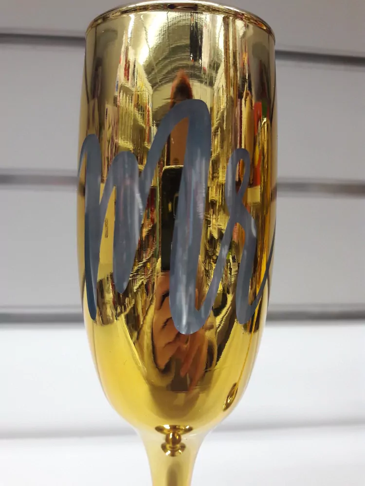 Poháre na víno MR.,MRS. zlaté