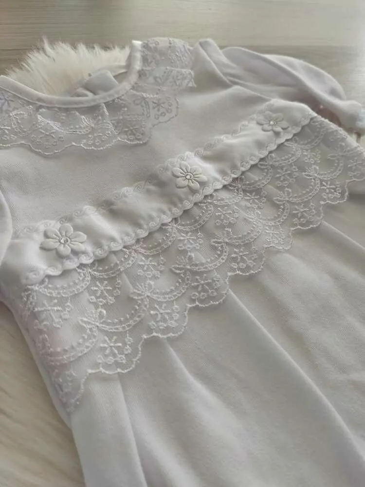 Oblečenie na krst pre dievčatko - čipka