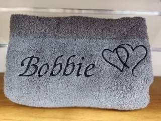 Osuška s menom BOBBIE