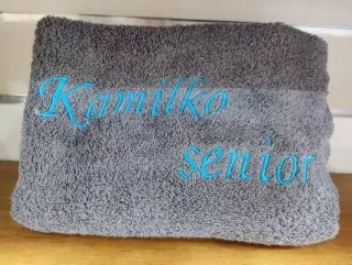 Osuška s nápisom KAMILKO SENIOR