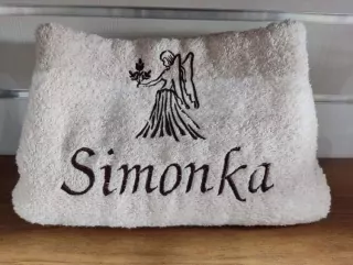 Osuška s menom SIMONKA