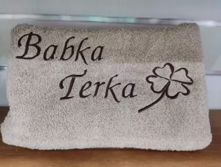 Osuška s nápisom Babka Terka